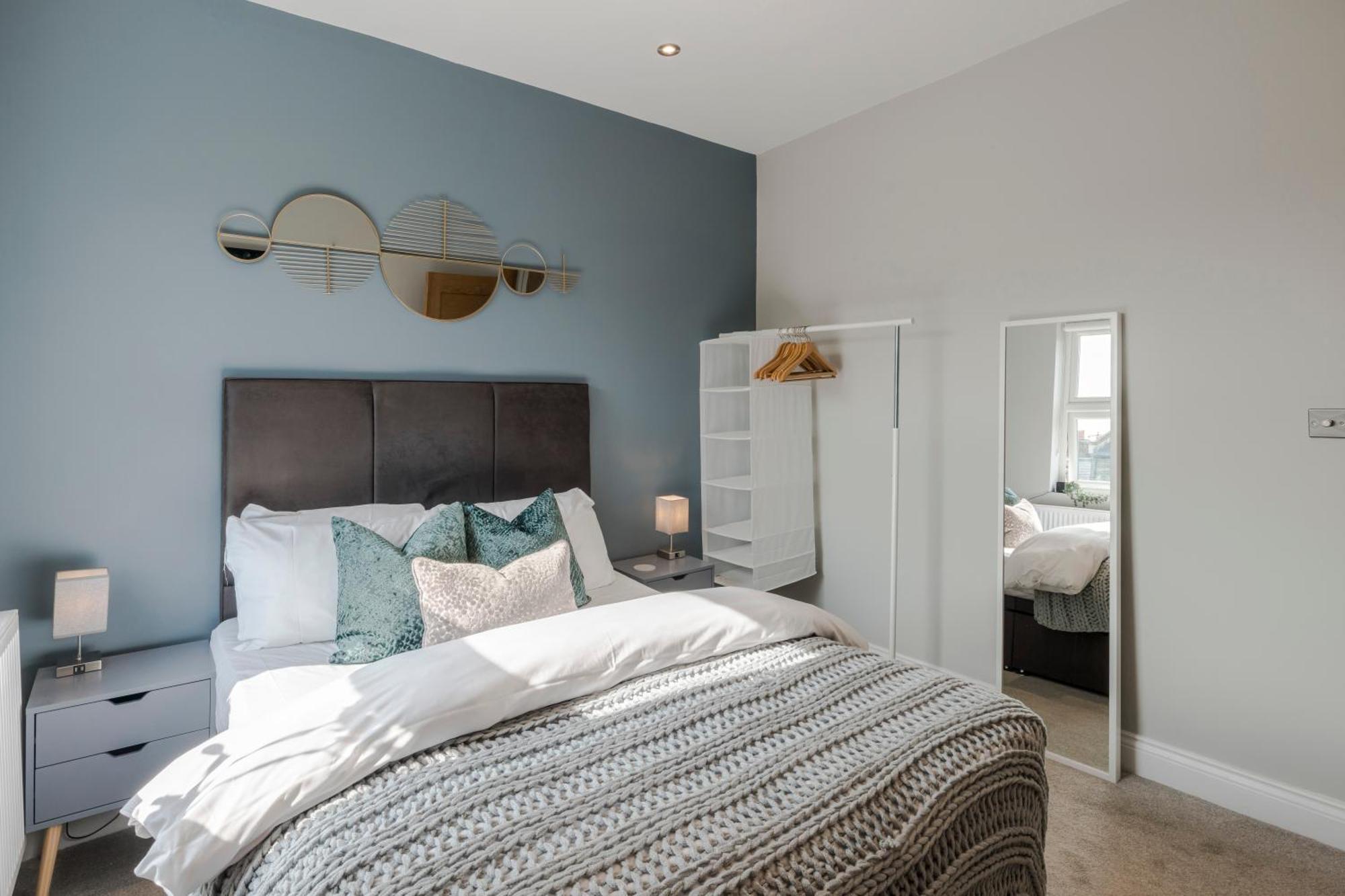Stunning 3 Bed Duplex Apartment In The Heart Of West Hampstead Londra Esterno foto