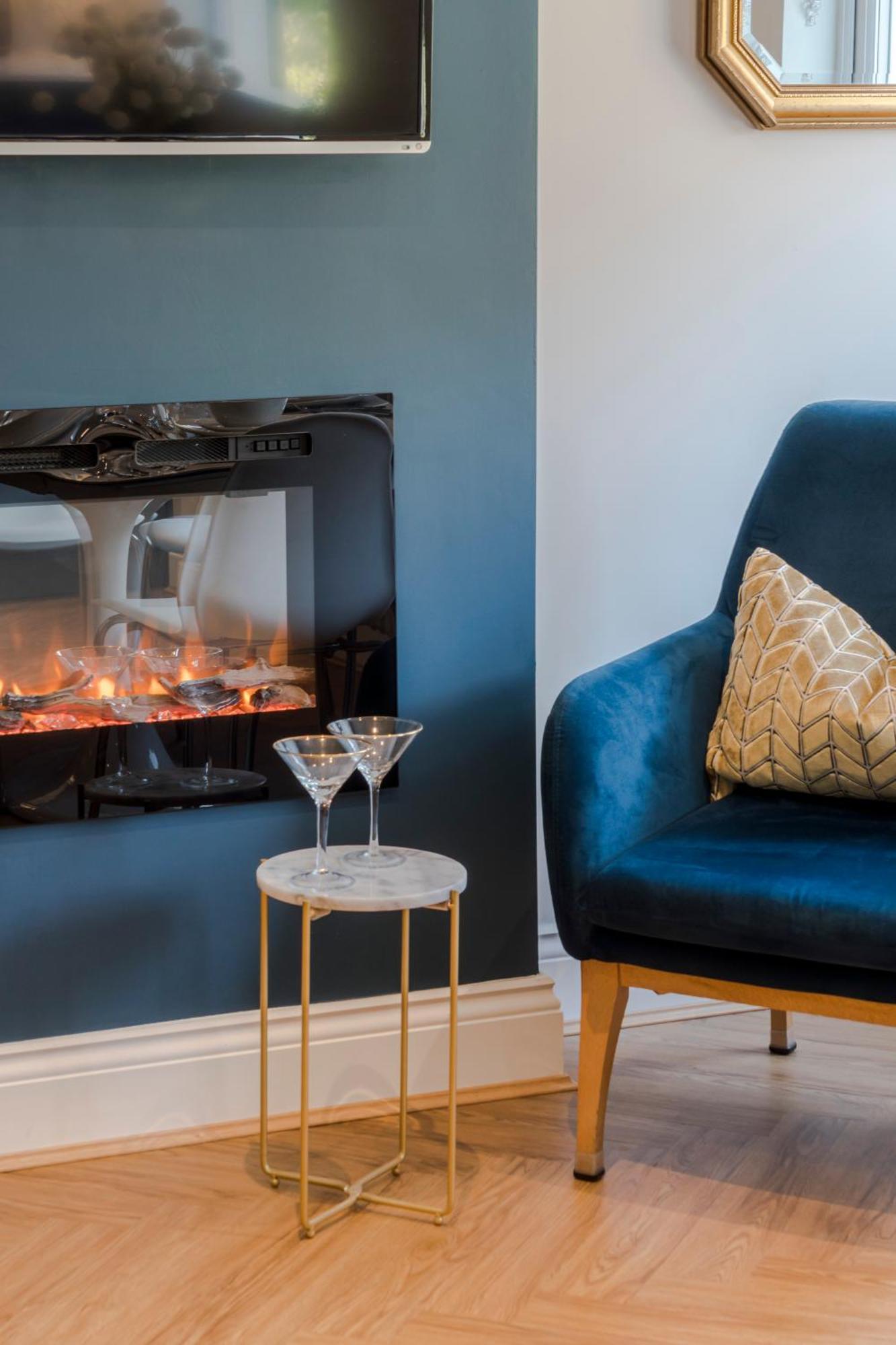 Stunning 3 Bed Duplex Apartment In The Heart Of West Hampstead Londra Esterno foto