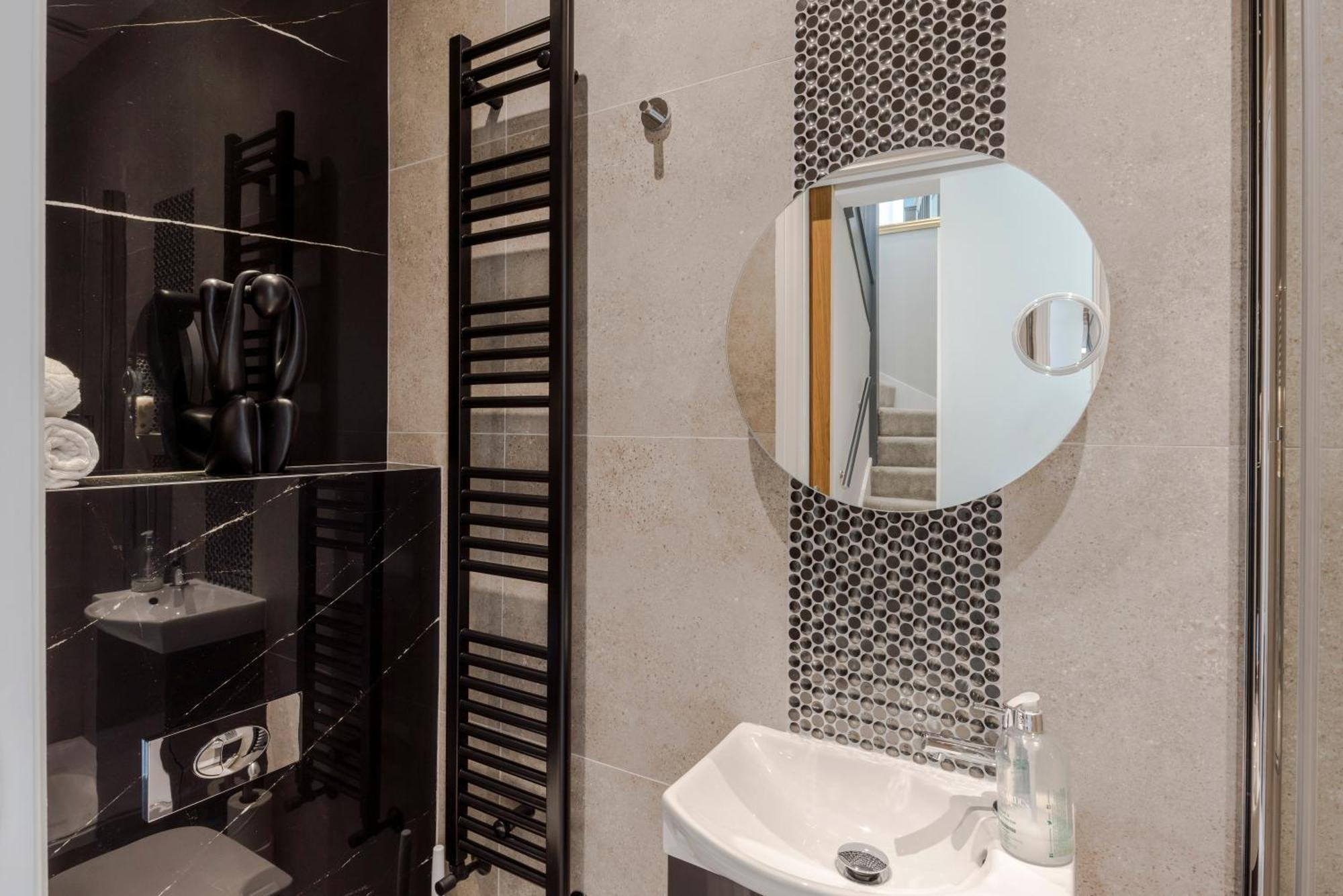 Stunning 3 Bed Duplex Apartment In The Heart Of West Hampstead Londra Esterno foto