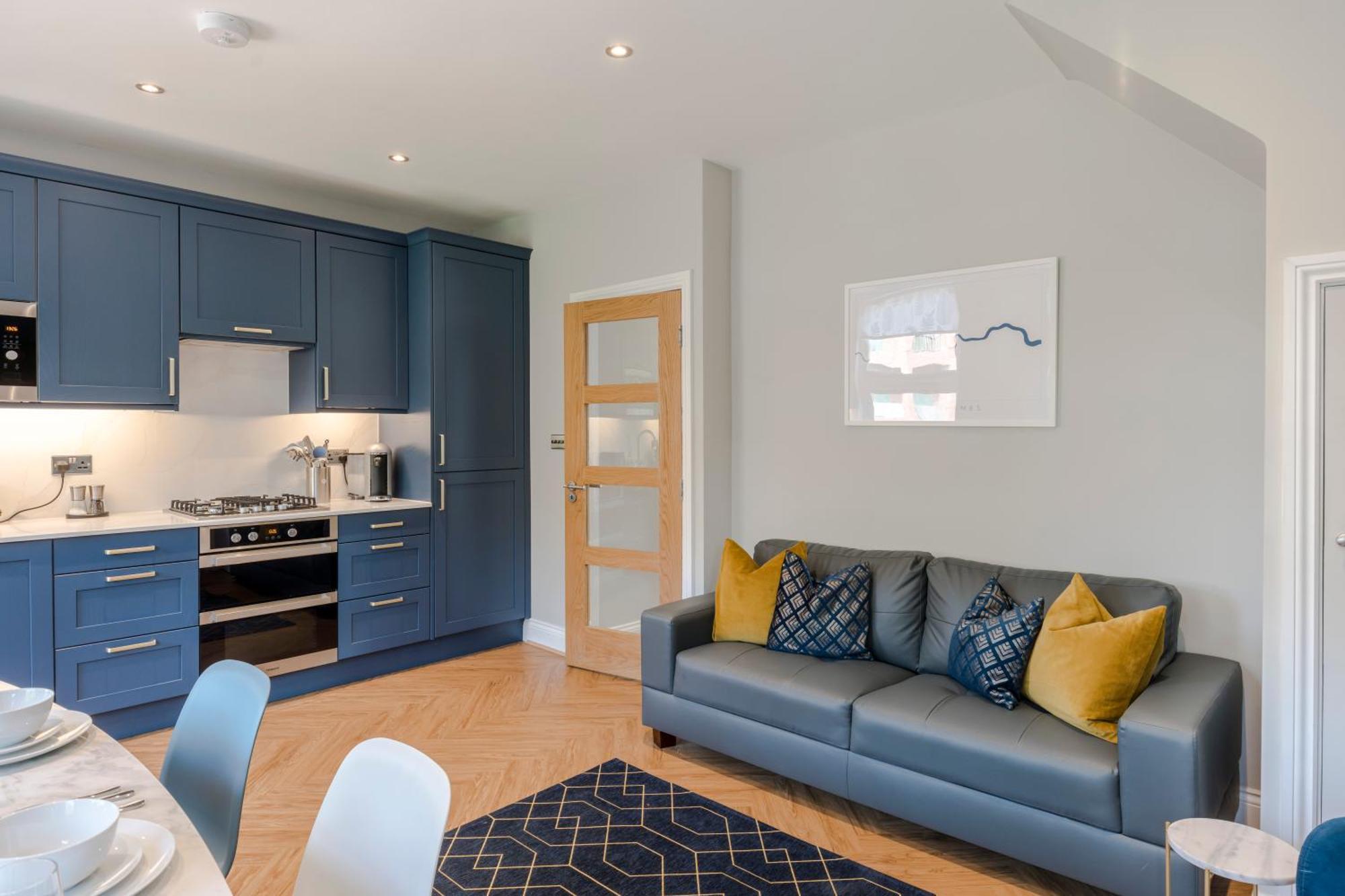 Stunning 3 Bed Duplex Apartment In The Heart Of West Hampstead Londra Esterno foto