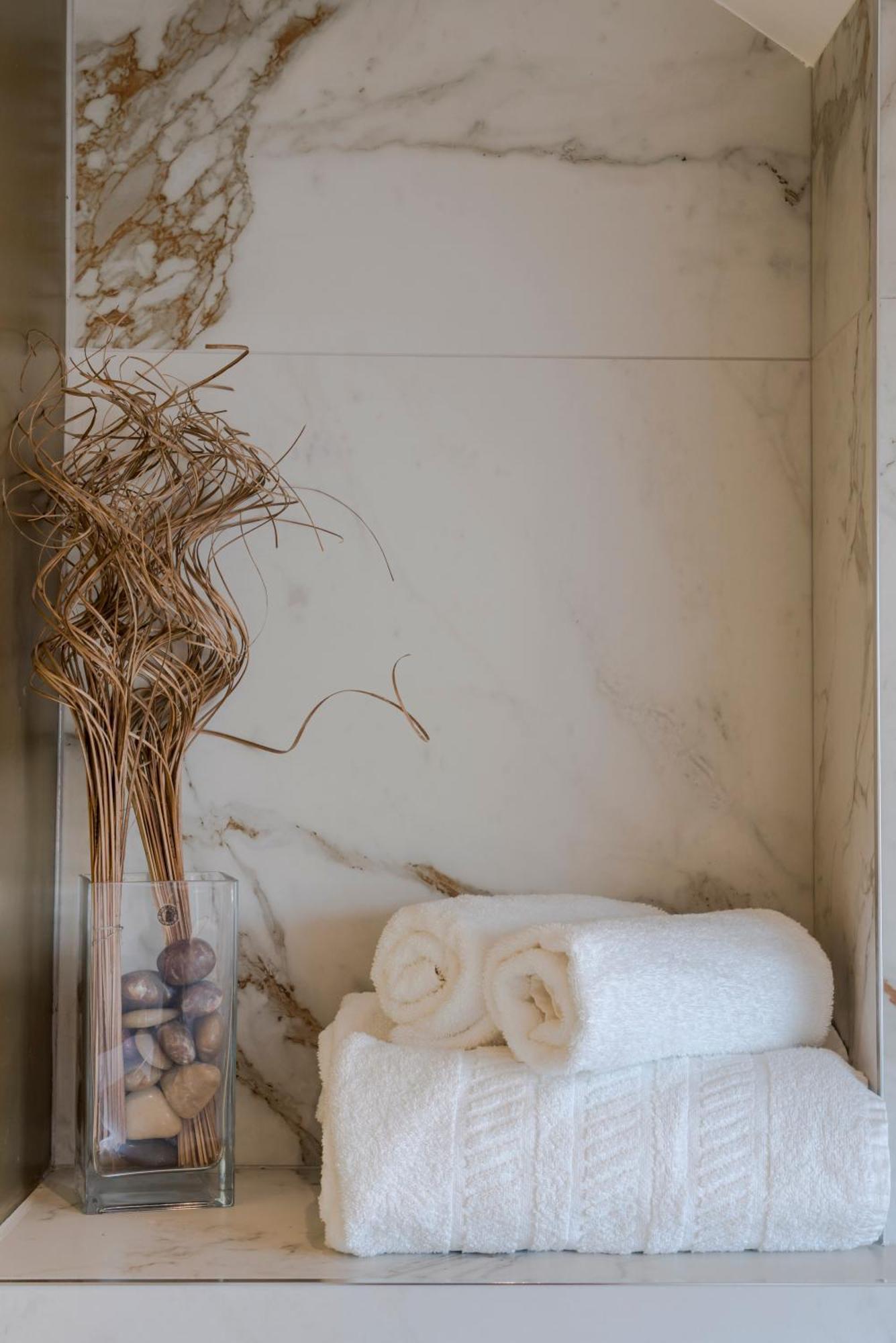 Stunning 3 Bed Duplex Apartment In The Heart Of West Hampstead Londra Esterno foto