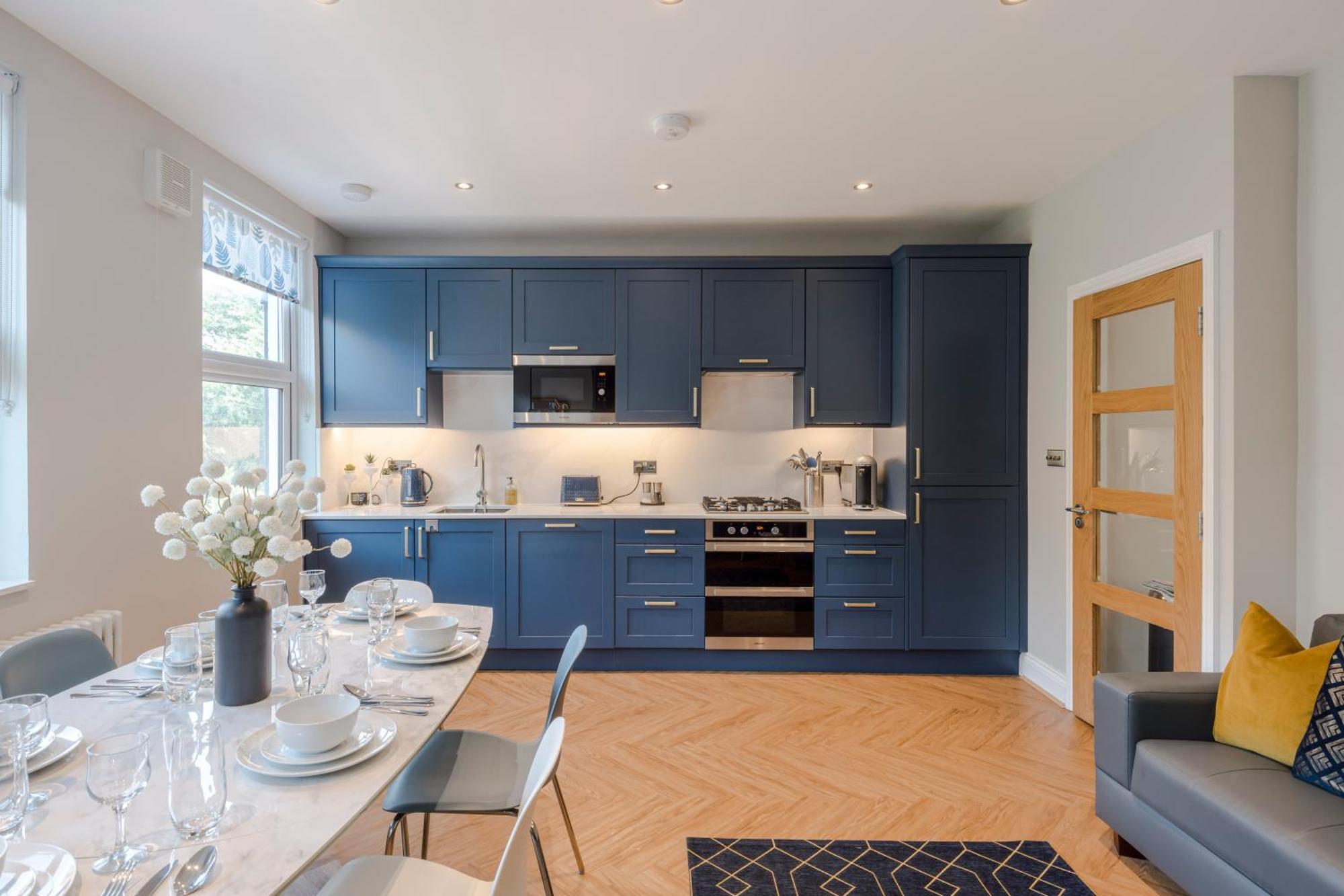 Stunning 3 Bed Duplex Apartment In The Heart Of West Hampstead Londra Esterno foto